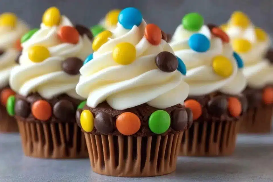 7 Easy Christmas Lights Cupcakes That Will Brighten Your Holidays 4 Colorful Christmas lights cupcakes decorated for festive holiday occasions