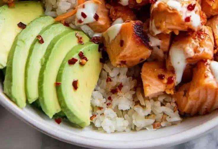 Hot Honey Chicken Bowl with tender chicken and spicy honey glaze